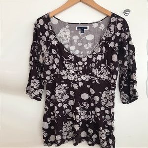 AMERICAN EAGLE OUTFITTERS Floral Empire Waist Top